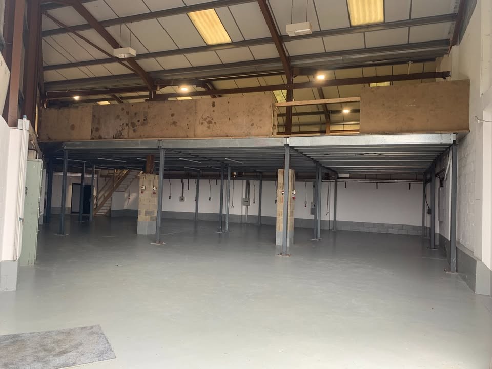 57 Broton Drive slider image 3