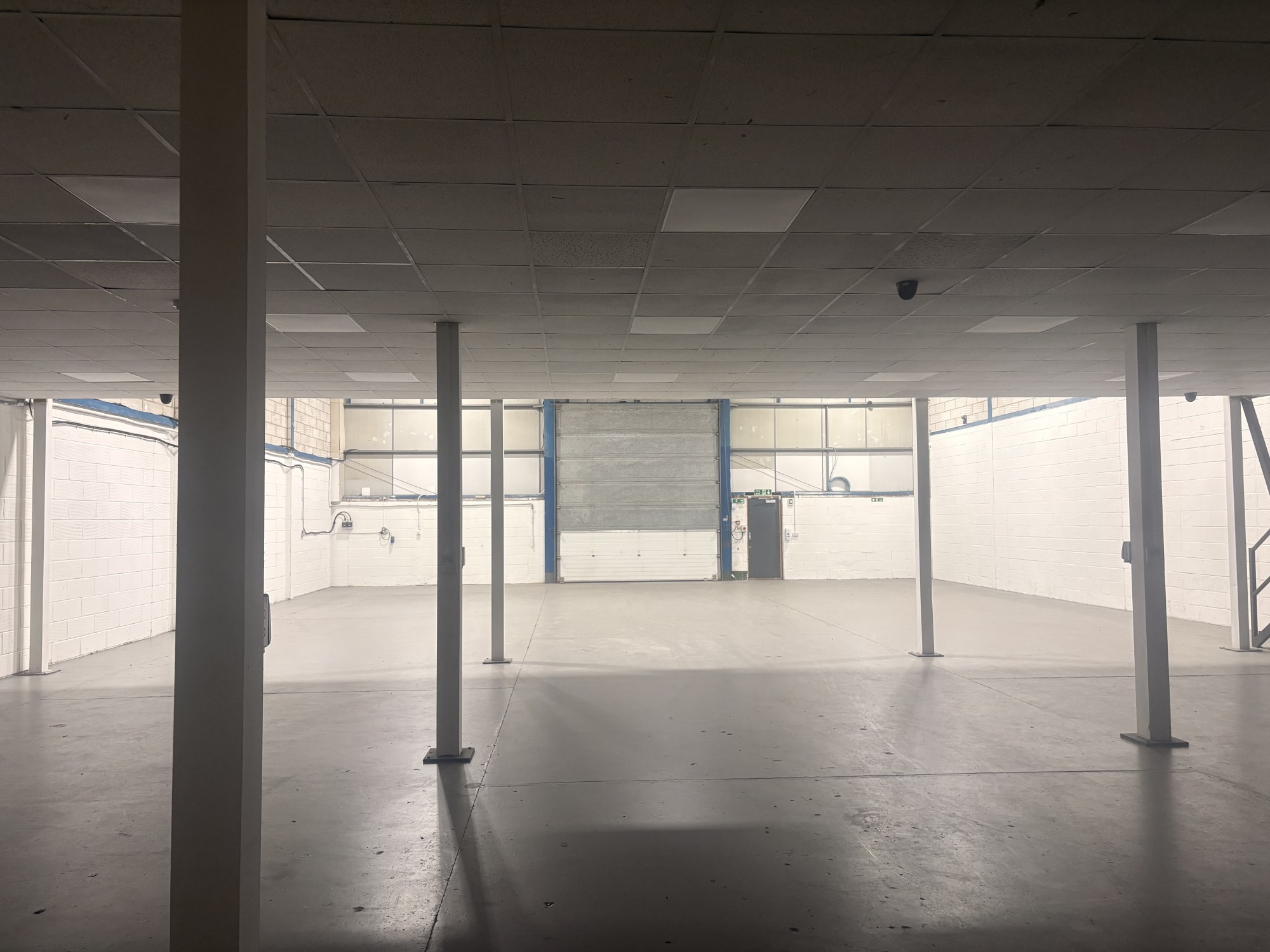 Unit 5 Fifth Avenue slider image 5