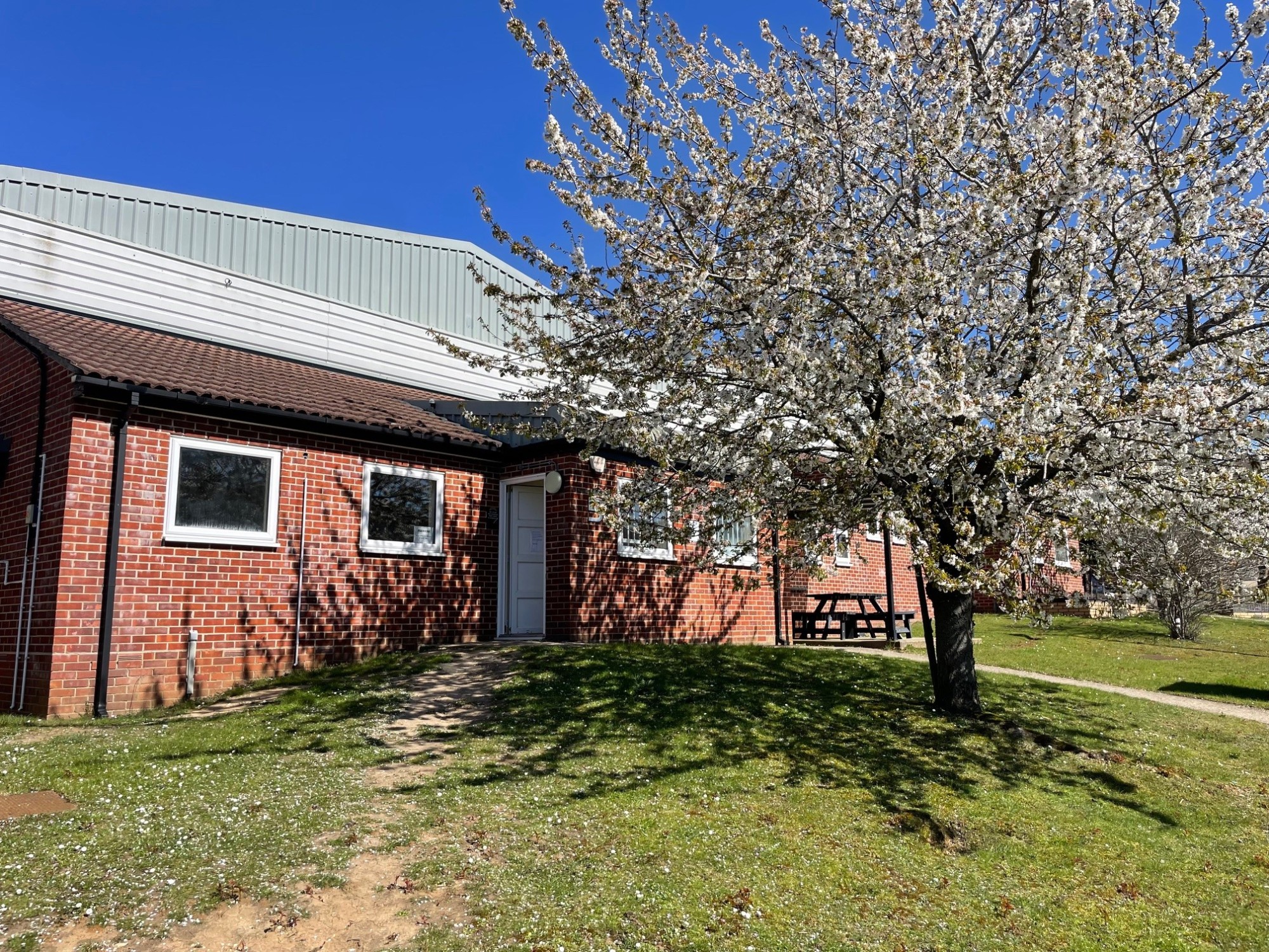 Unit 5 Fifth Avenue slider image 2