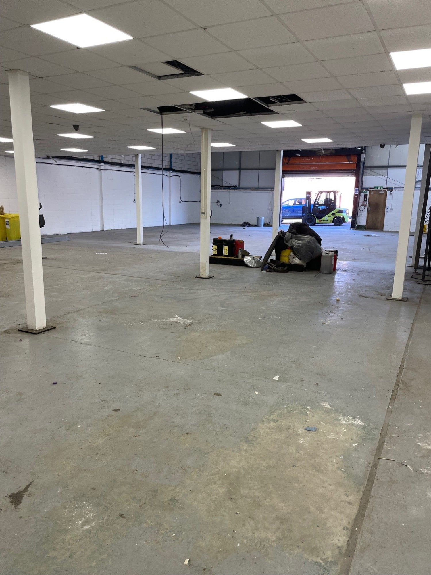 Unit 5 Fifth Avenue slider image 10